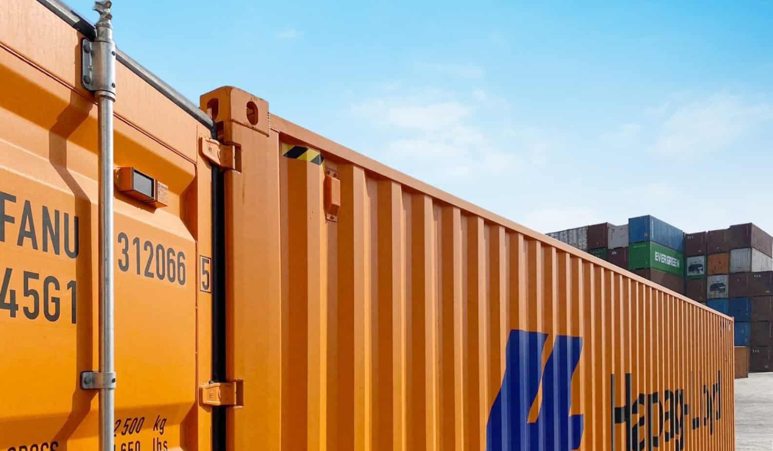 Hapag-Lloyd installs tracking devices on 700,000 containers